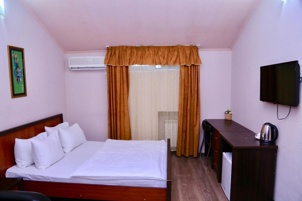 Hotel Taste Tiflis Exterior foto